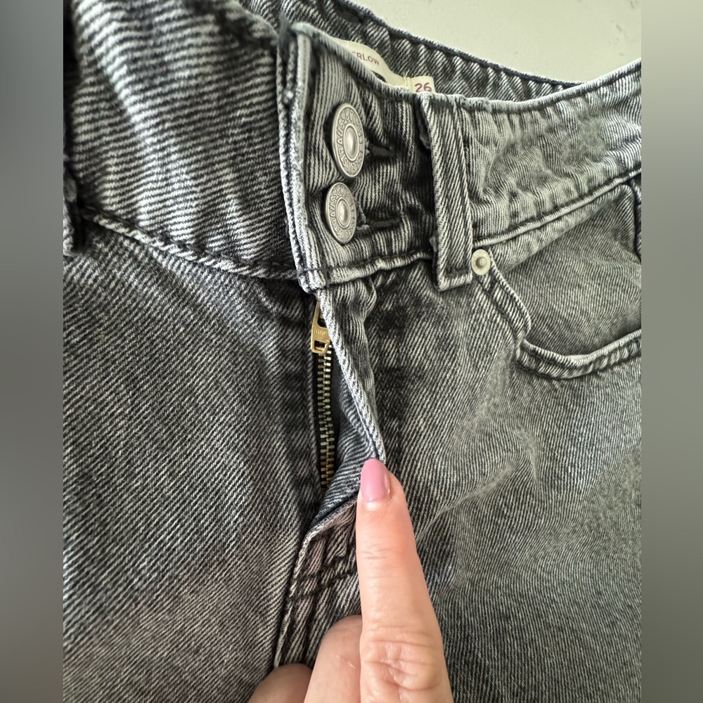 Levi's women’s Black and Gray superlow Jeans - Picture 4 of 10